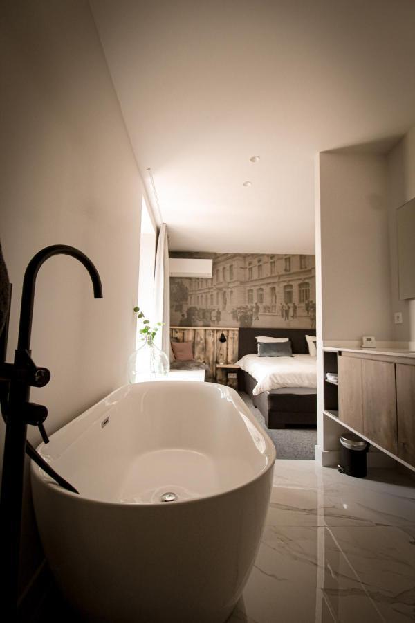 Hotel Vins De Dagne à Montlaur  Extérieur photo